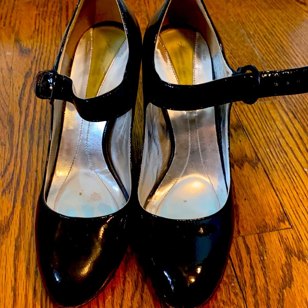 Kenneth Cole Mary Janes